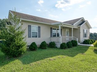 138 Falls View Rd, Sparta, TN 38583