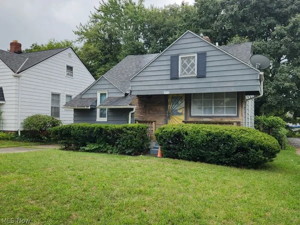 15712 Westview Ave, Cleveland, OH 44128