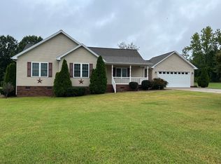 823 Mazeppa Rd, Mooresville, NC 28115