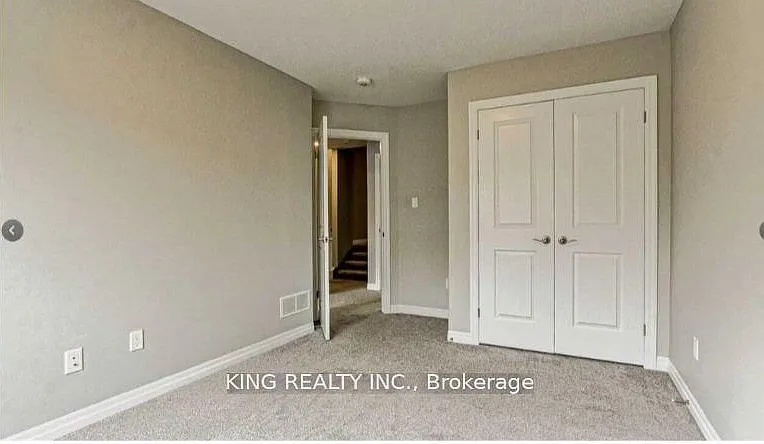 811 Sarnia Rd #60 — Photo 25