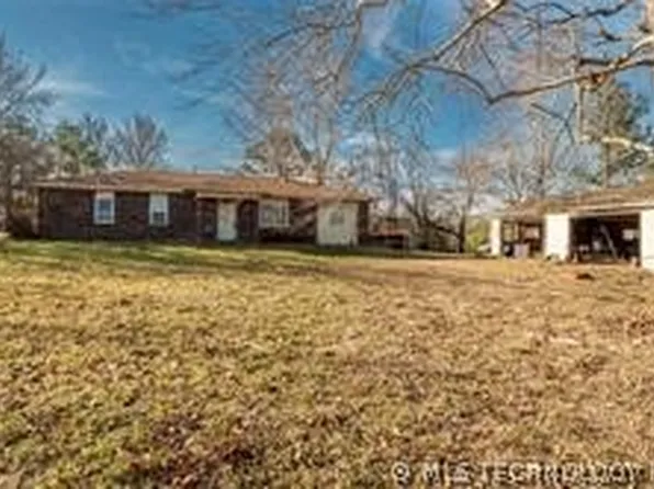 4118 High Hill Rd, McAlester, OK 74501