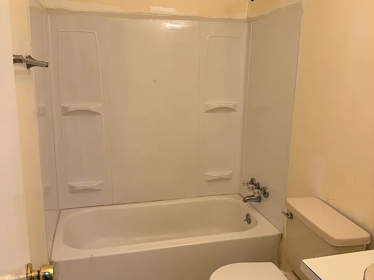 100 Lafayette Ct #1 — Photo 9