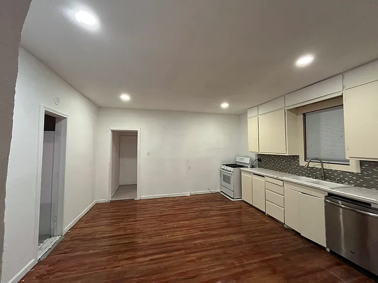 4711 Erin Blvd — Photo 12