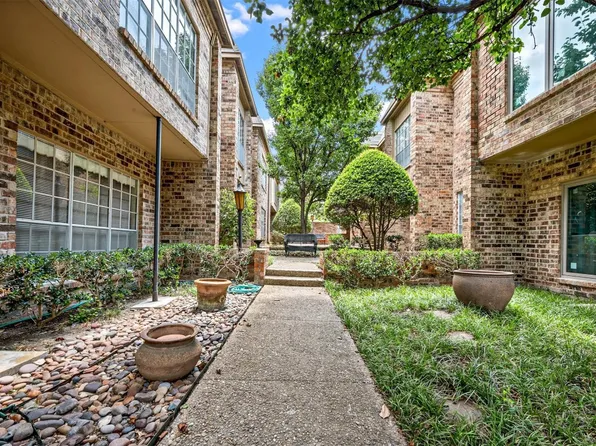4329 Bellaire Dr S, Fort Worth, TX 76109