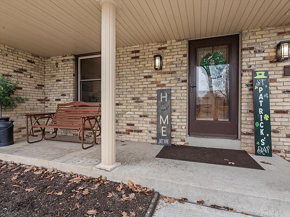 2nd image of 3675 South Poplar ROAD