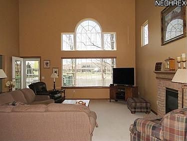 2nd image of 1049 Larkens Way