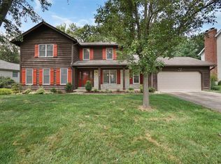 2143 Woodlet Park Dr, Chesterfield, MO 63017