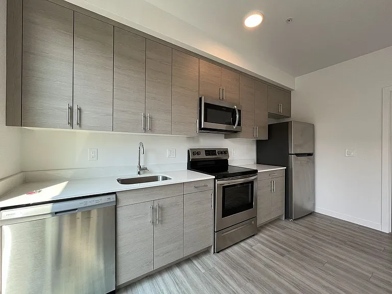 6080 SE 84th Ave #201B — Photo 5