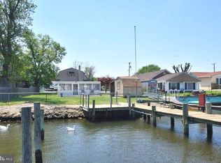 8420 Cove Rd, Baltimore, MD 21222