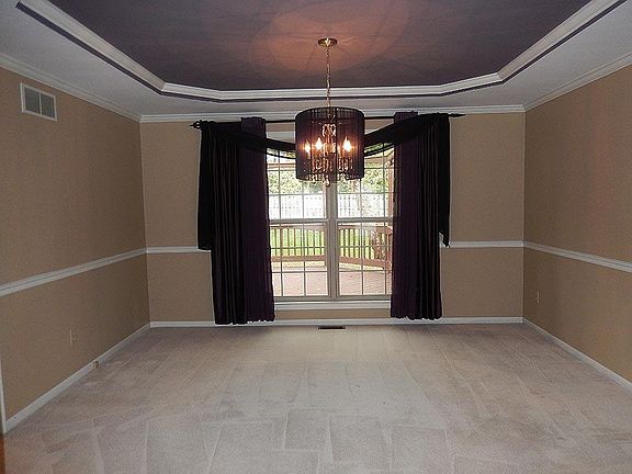 4th image of 3056 Rosebud Ct