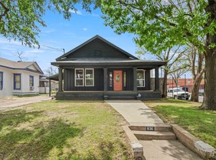 836 W 8th St, Dallas, TX