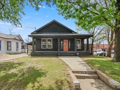 836 W 8th St, Dallas, TX, 75208