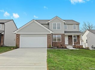 20533 Angling St, Livonia, MI