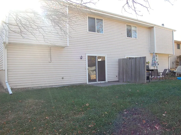 3724 Clover Circle — Photo 17