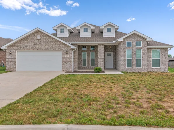 4713 W 27th Place, Joplin, MO 64804