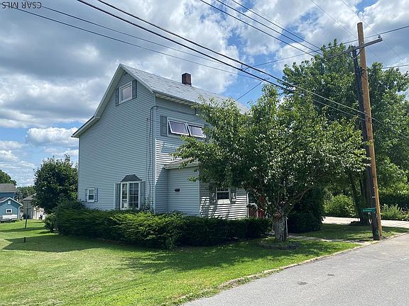 4th image of 105 Vogel St