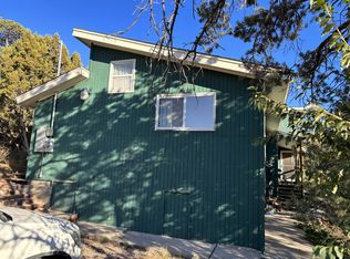 12 Pine Ridge Rd, Tijeras, NM 87059