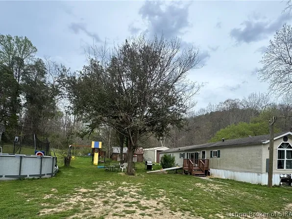 1792 S Magnolia Road, English, IN 47118