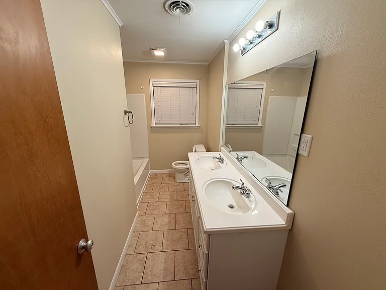 706 Hancock Ave — Photo 18