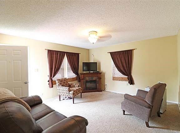 Living Room from Hall to Bedrooms