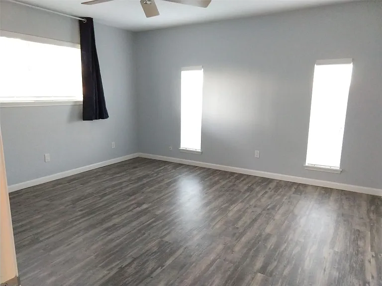 12927 Westmere Dr — Photo 15