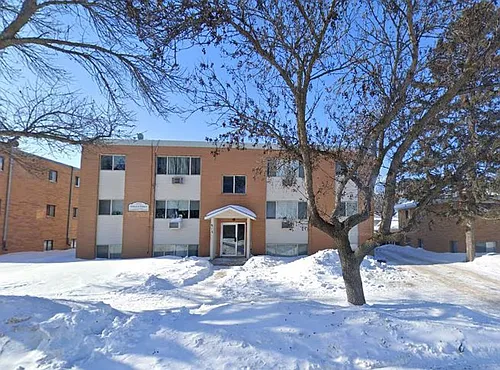 College Park Apartments Photo 1