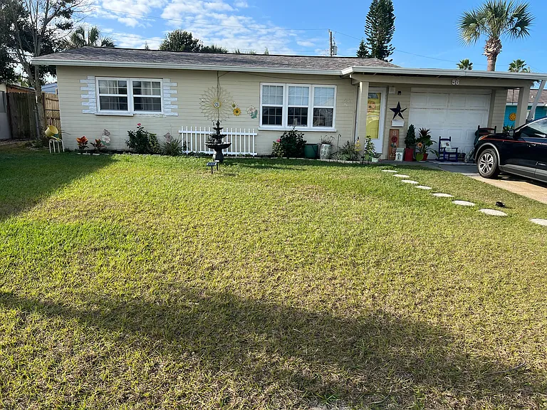 56 Seabreeze Dr — Photo 1