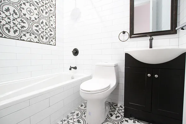 Rented by Nooklyn NYC LLC | media 16