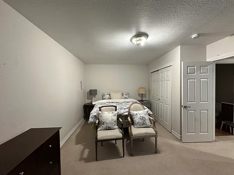 2411 S Race St — Photo 34