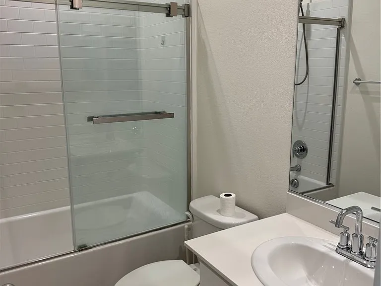 16150 Grassland Ave — Photo 18