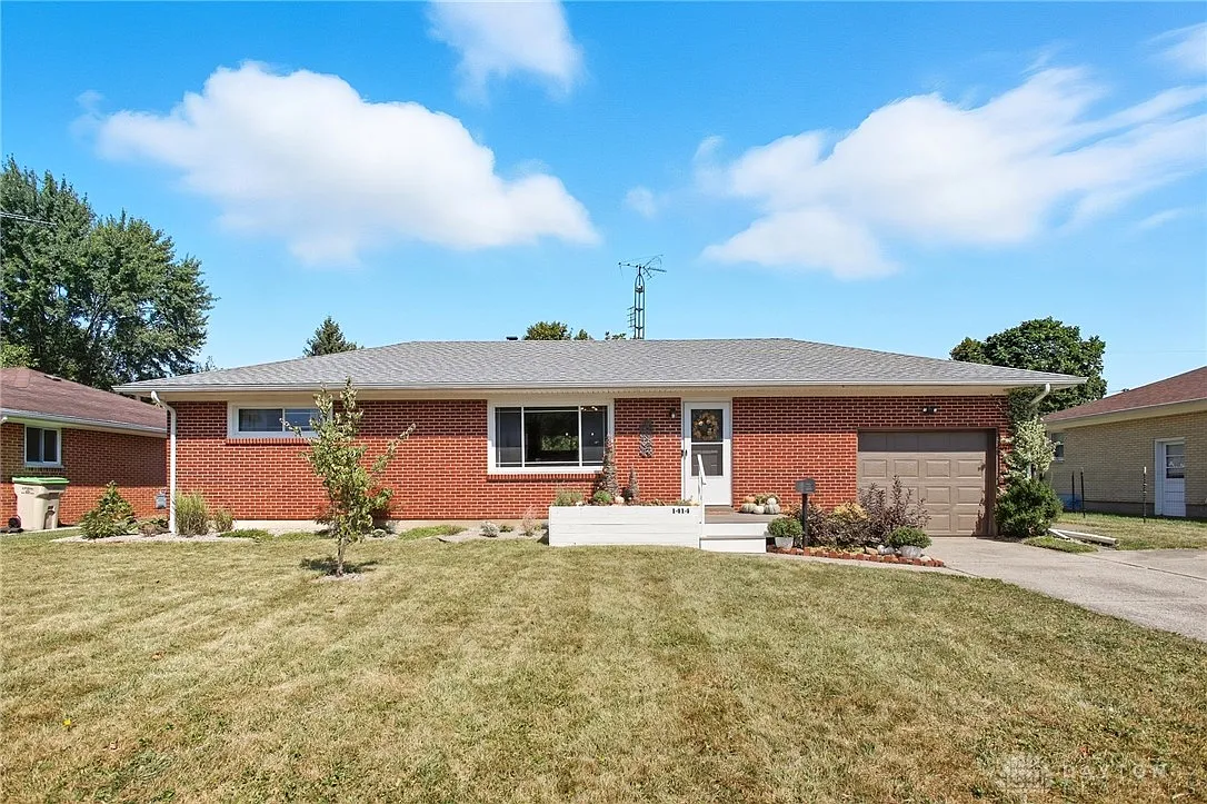 1414 Ronald Rd photo 1