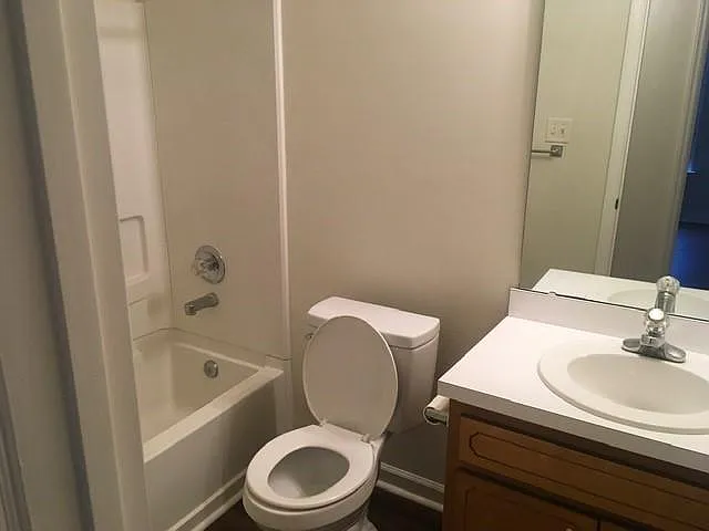 102 Gracie — Photo 11