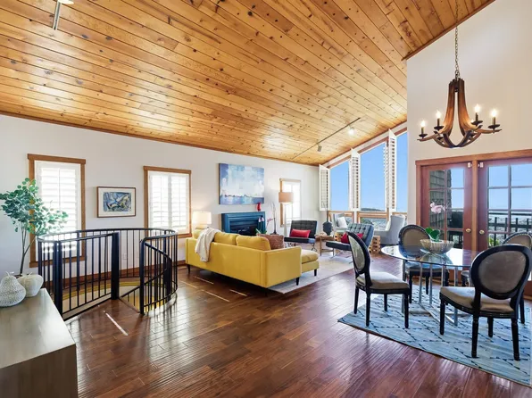 8440 Terrace Dr, El Cerrito, CA 94530