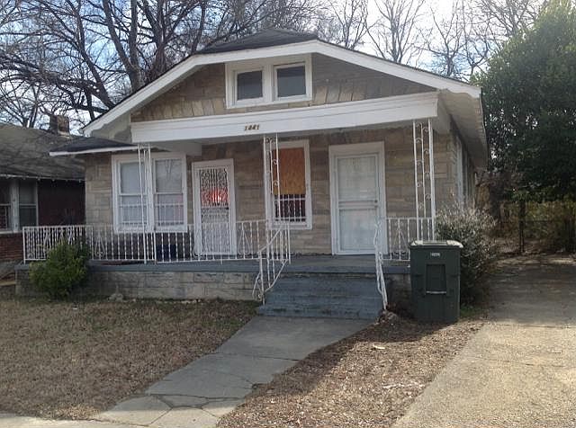 1st image of 1441 Lyndale Ave