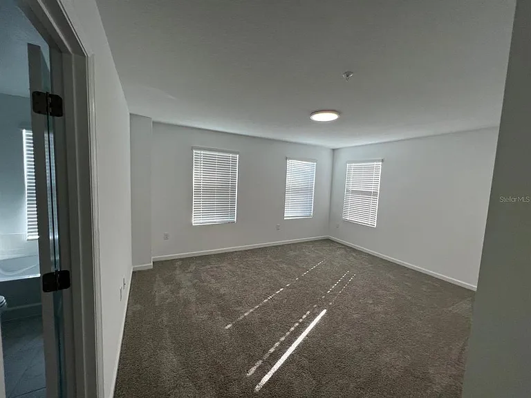 11915 Sunsail Ave — Photo 13