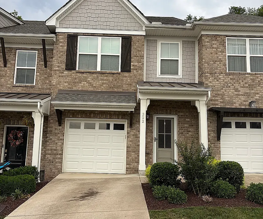 322 Banbury Dr