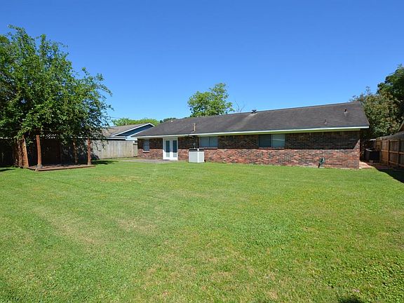 5th image of 316 Hurstgreen Ln