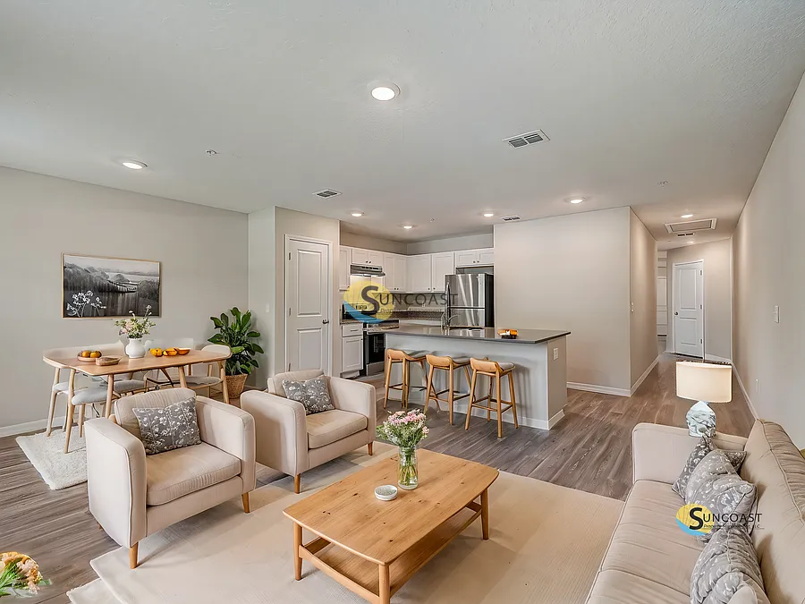 Floor plan 102