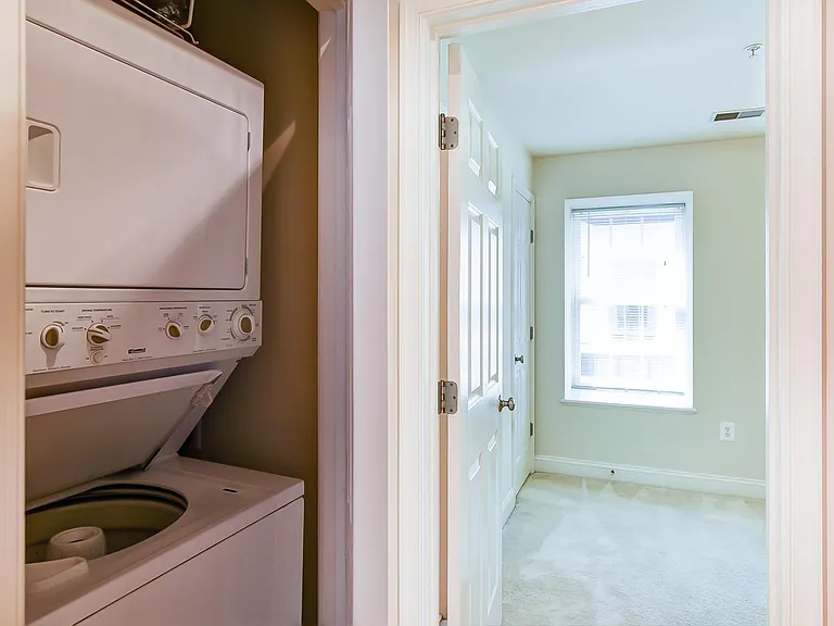 4610 Wilson Blvd — Photo 30