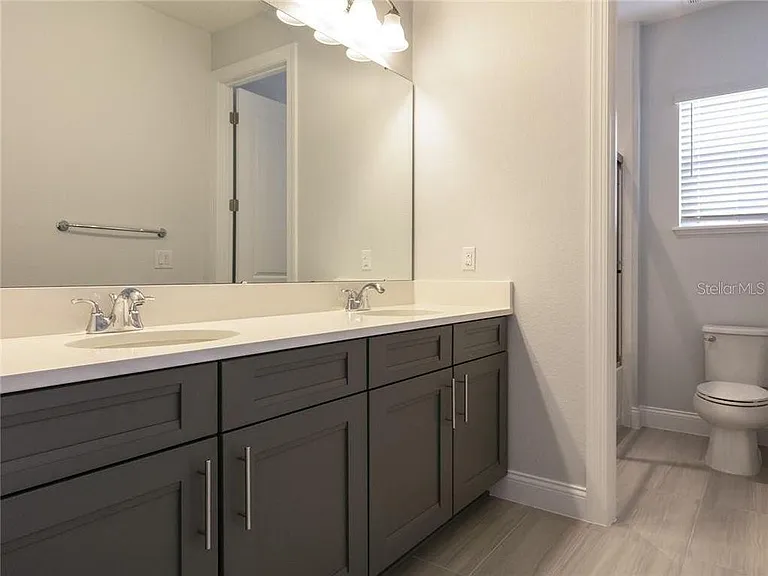 10511 Royal Cypress Way — Photo 18