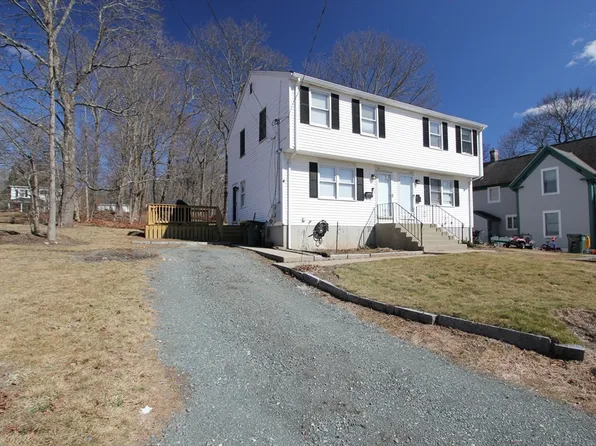 21 Moore Ave #21, Franklin, MA 02038