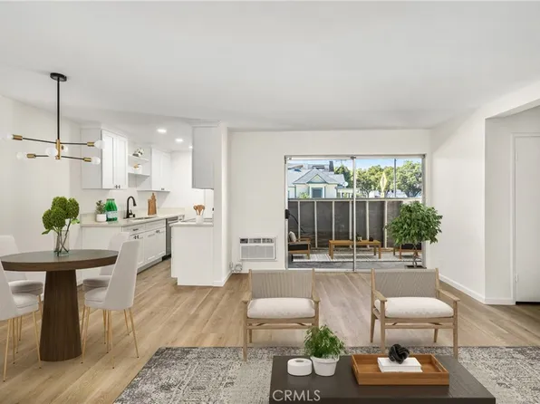 408 E Civic Center Dr APT 101, Santa Ana, CA 92701