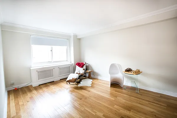 Rented by Stonehenge NYC LLC | media 8