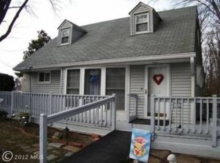 1916 Wellesley Dr, Alexandria, VA 22307