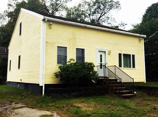 112 Lakeshore Dr, Georgetown, MA 01833