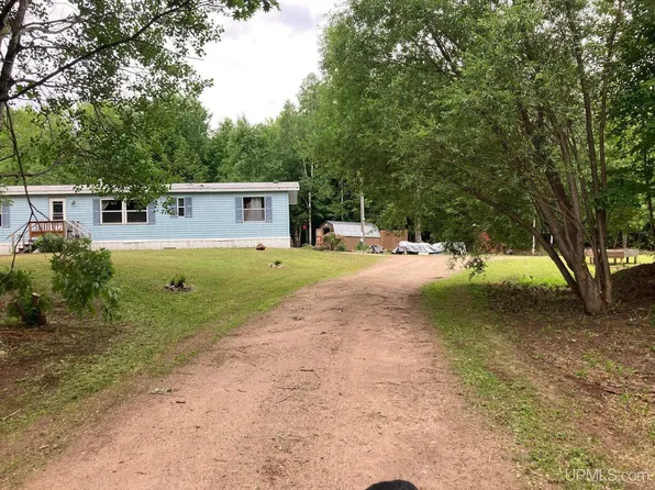 6391 County Road 550, Marquette, MI 49855