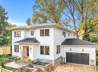 5022 1/2 Cathedral Ave NW, Washington, DC