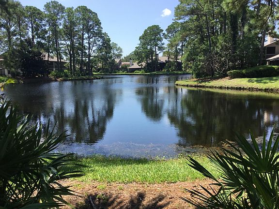 4th image of 117 Cranes Lake Dr #117
