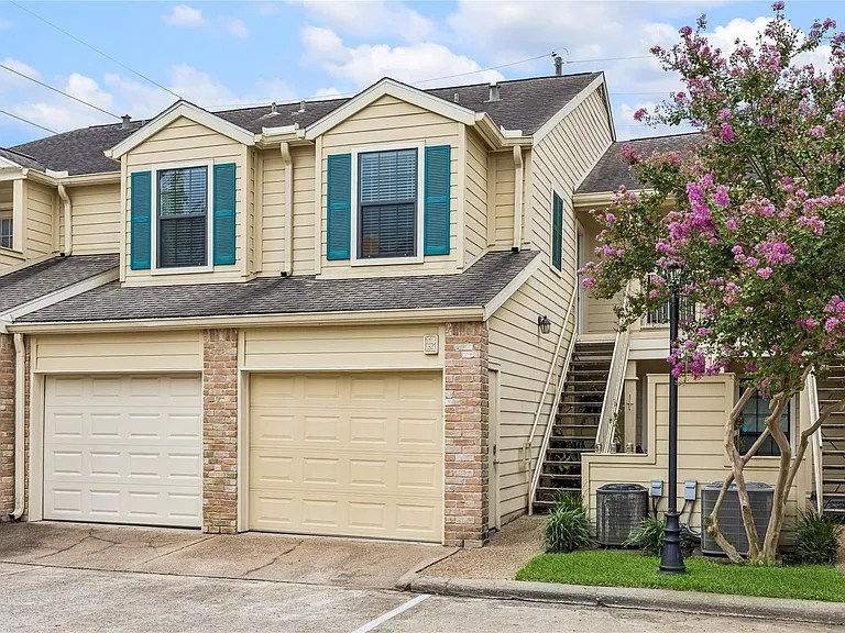 763 Bering Dr #B — Photo 18