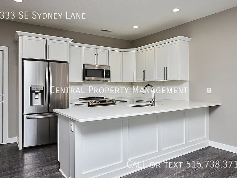 2333 SE Sydney Ln — Photo 7